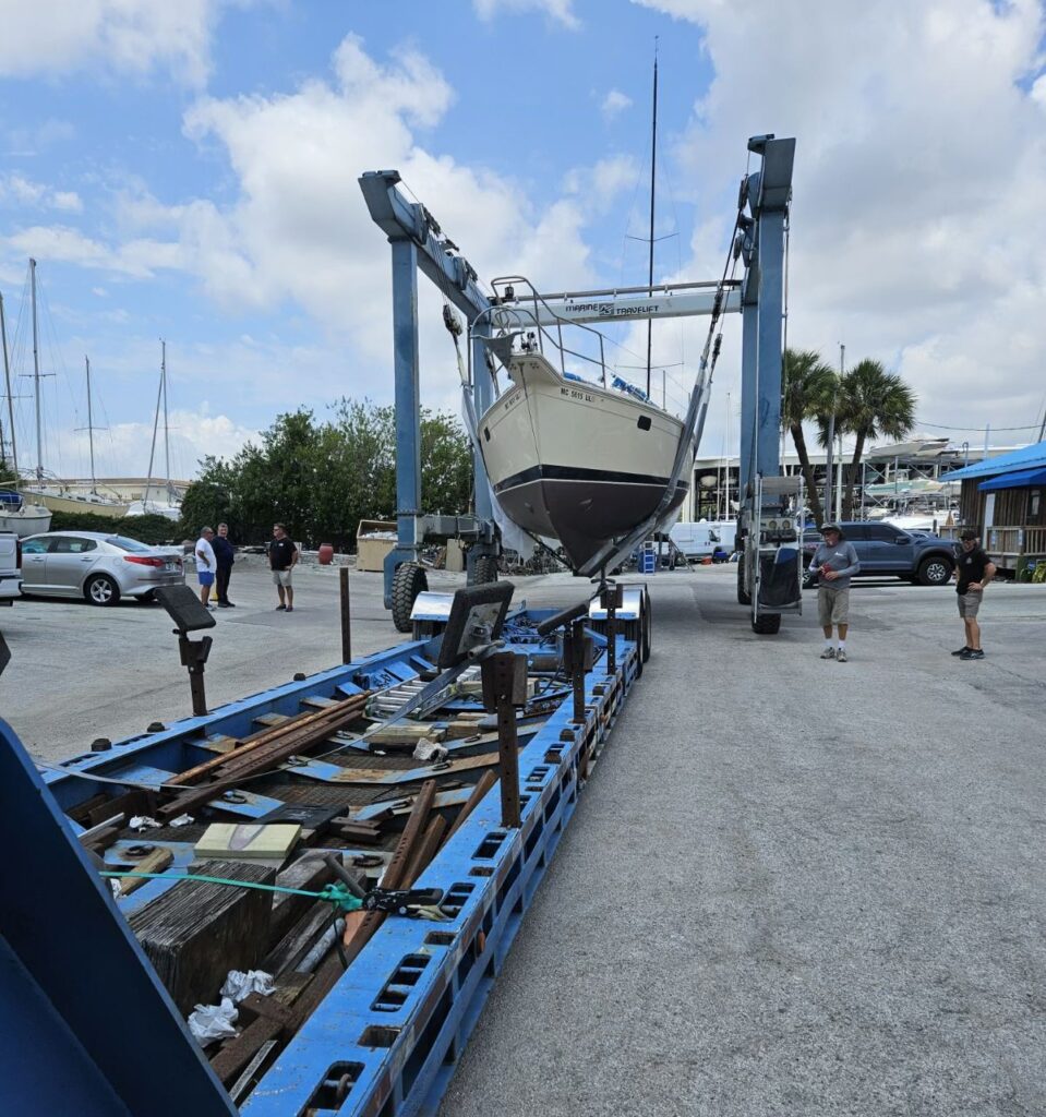 haul your boat and RV - boat transport with mechanical lift photo - boat transport to the northeast south